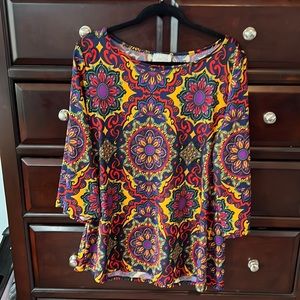JonDen MultiColored Tunic Top. XL.